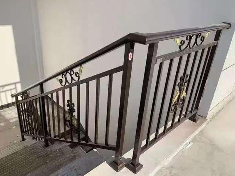 铁艺护栏